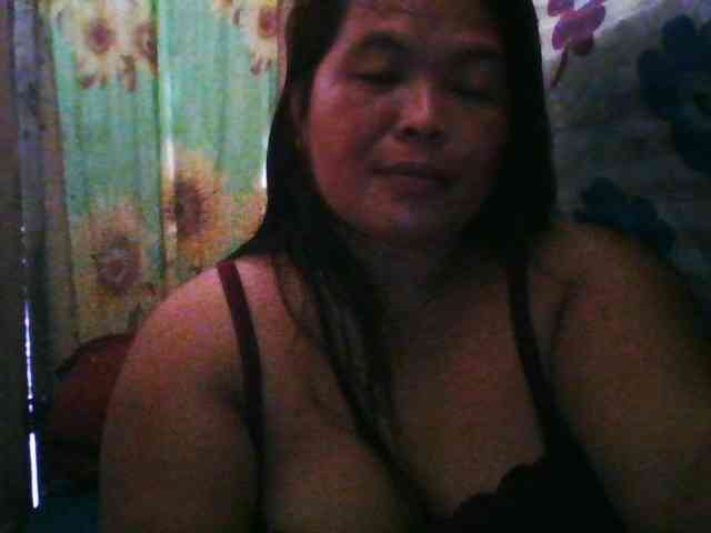 Yummypussy432 webcam