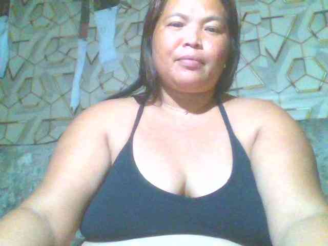 Yummypussy432 webcam