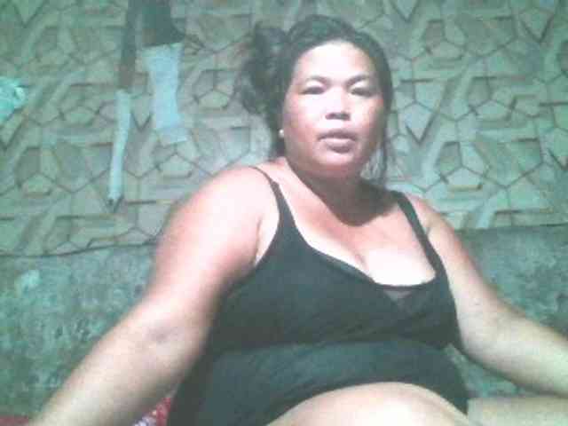 Yummypussy432 webcam