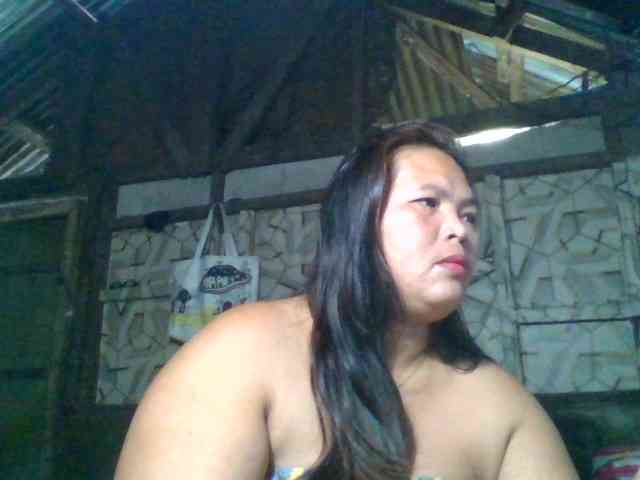 Yummypussy432 webcam