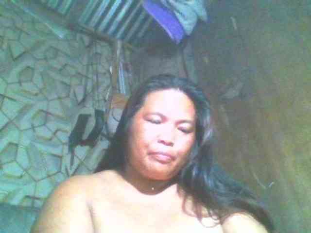 Yummypussy432 webcam