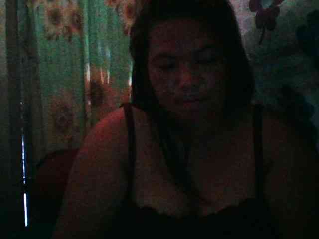 Yummypussy432 webcam