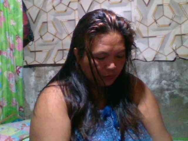 Yummypussy432 webcam