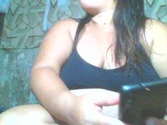 Yummypussy432 webcam