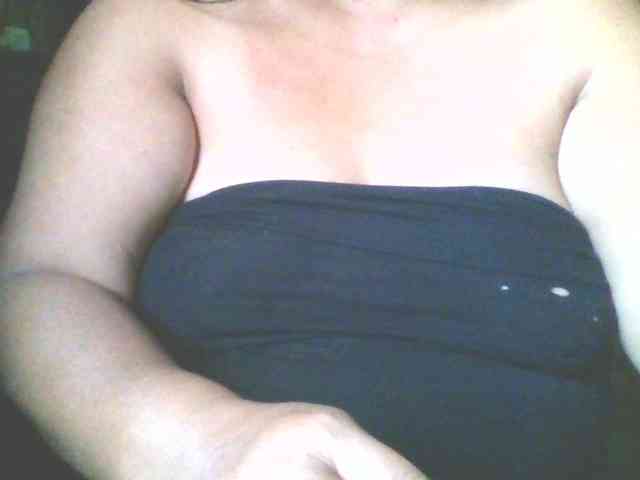Yummypussy432 webcam