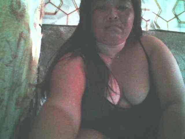 Yummypussy432 webcam