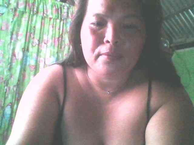 Yummypussy432 webcam