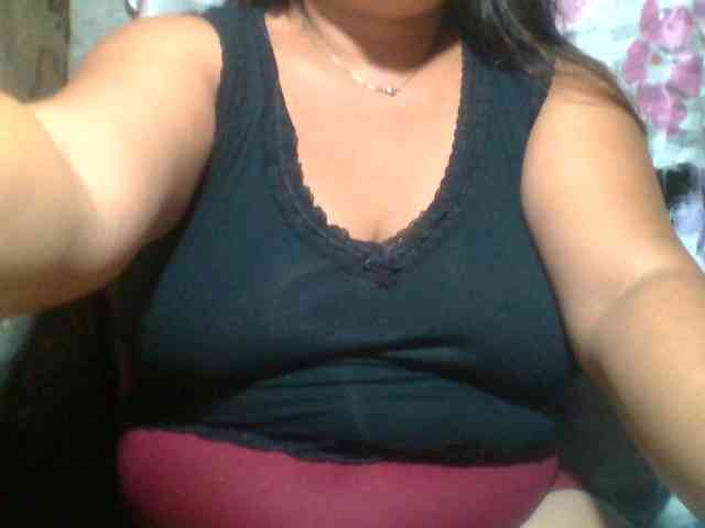 Yummypussy432 webcam