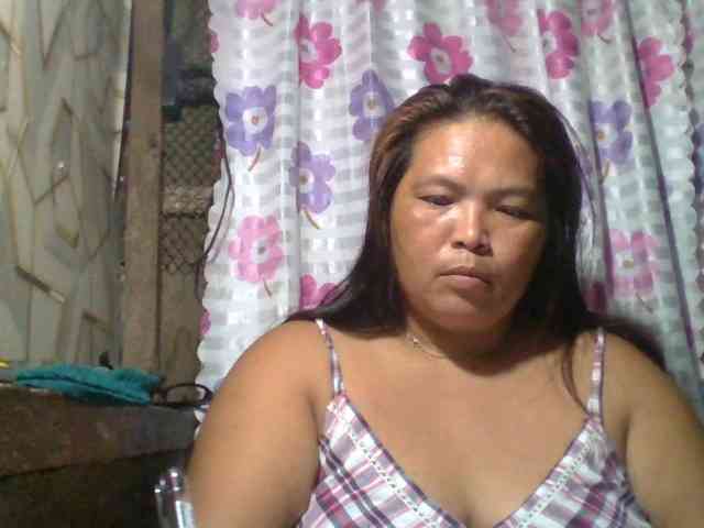 Yummypussy432 webcam