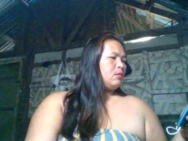 Yummypussy432 webcam