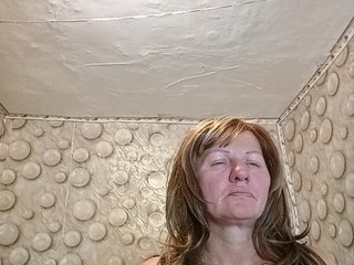 FameLara Porn Show