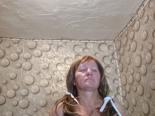 FameLara Porn Show
