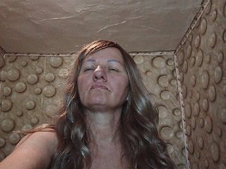 FameLara Porn Show