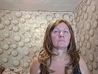 FameLara Porn Show