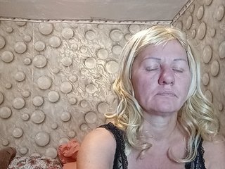 FameLara Porn Show
