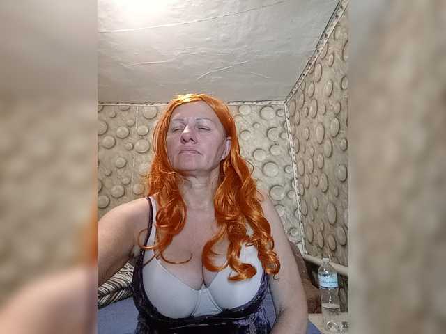 FameLara live cam on BongaCams