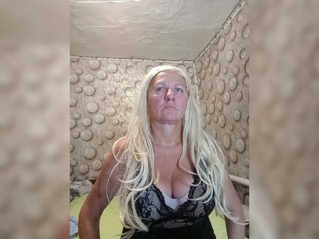 famelara cam belle