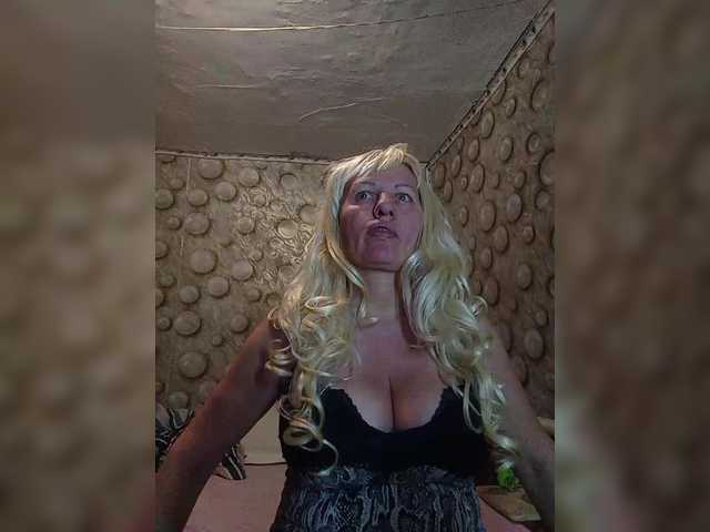 FameLara