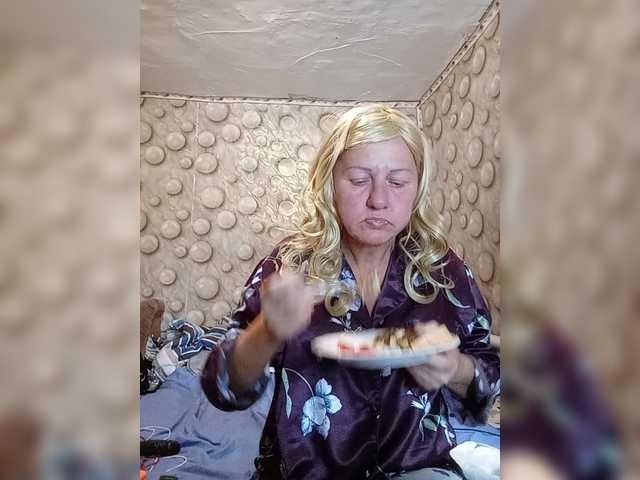 FameLara live cam on BongaCams