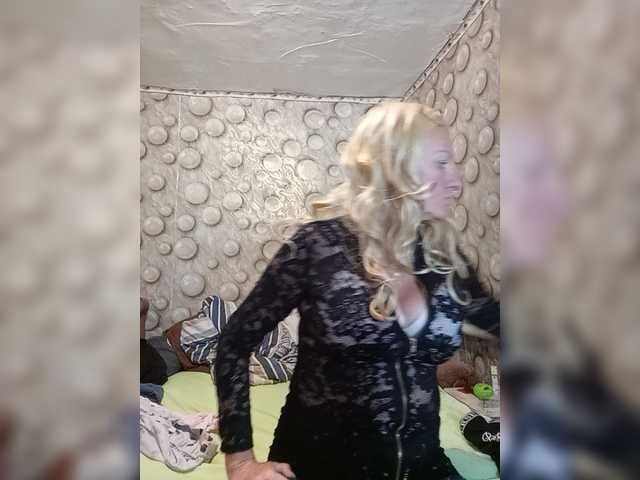 FameLara