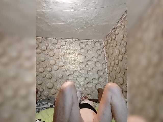 FameLara live cam on BongaCams