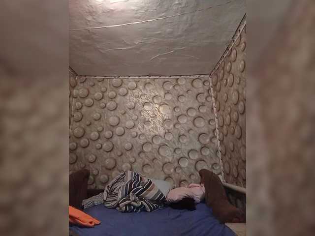 famelara live sex