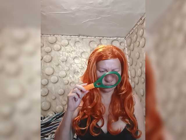 FameLara live cam on BongaCams