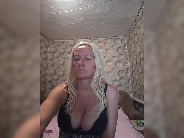famelara online