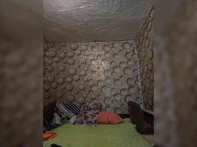 FameLara webcam