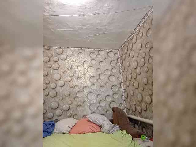 FameLara webcam