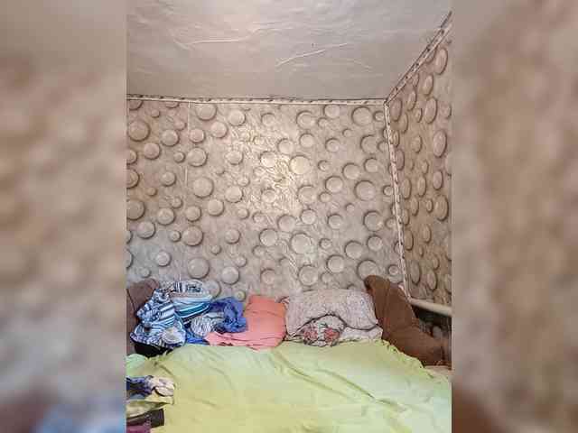 famelara's live room