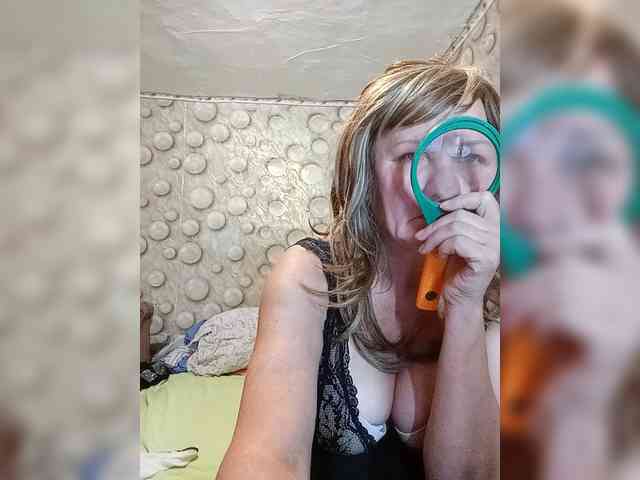 FameLara - Girl 