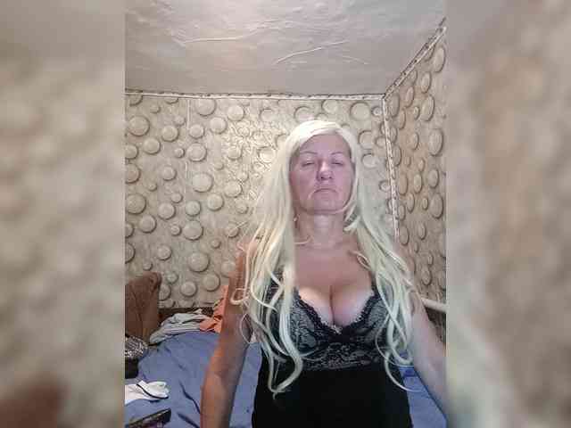 FameLara