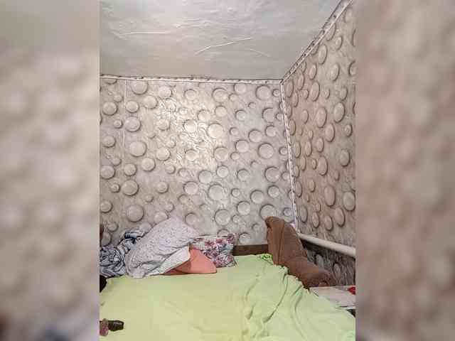 famelara's live room