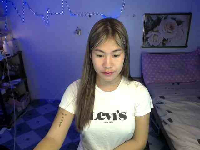 WildflowerTS69 Sex Cam Show