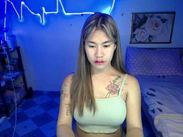 WildflowerTS69 Sex Cam Show