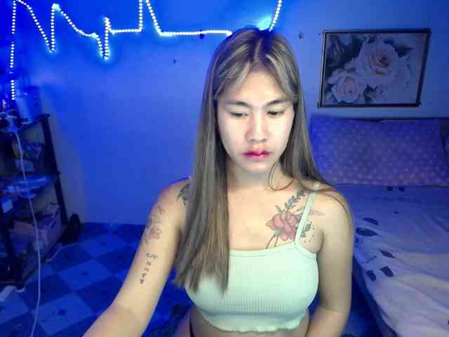 WildflowerTS69 Sex Cam Show