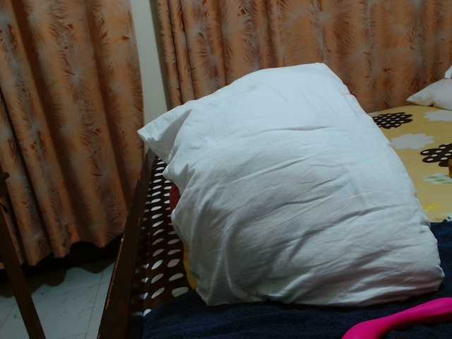 Swty-candy live cam on BongaCams