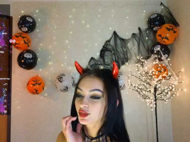 Lali Xs live cam