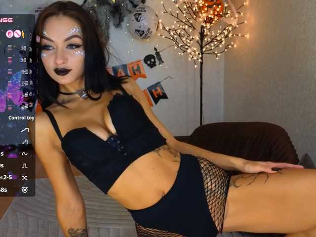 XSbaaby live cam on BongaCams