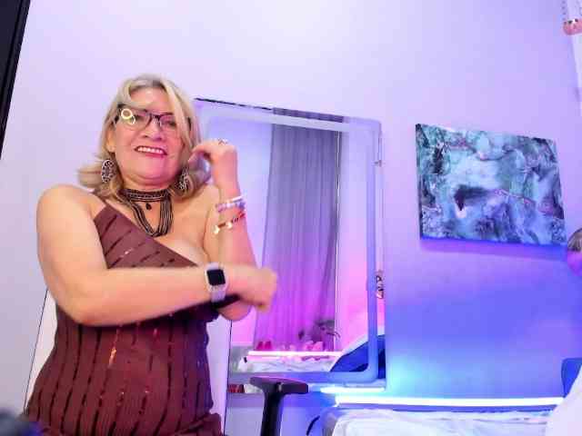 samantha-mature- webcam