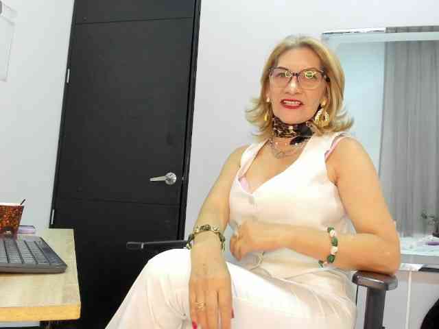 samantha-mature- webcam
