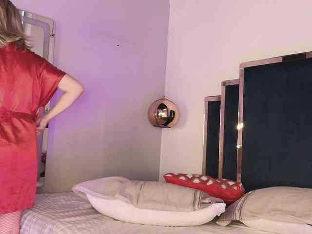 samantha-mature- samantha-mature-