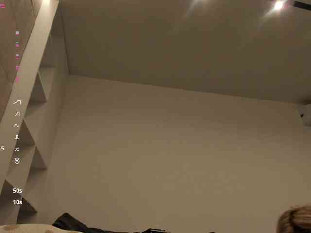 victoria-d-minds webcam