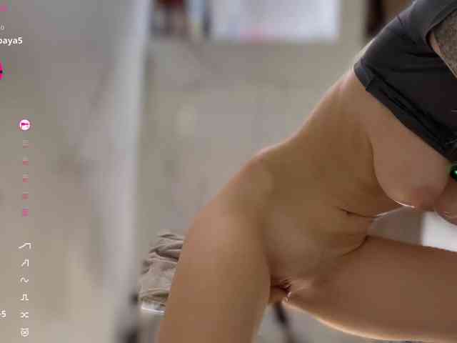 victoria-d-minds webcam