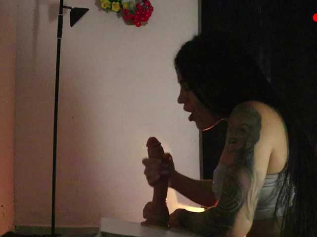 Yourtoybella
