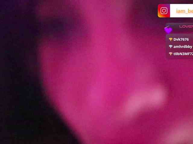 yourtoybella webcam