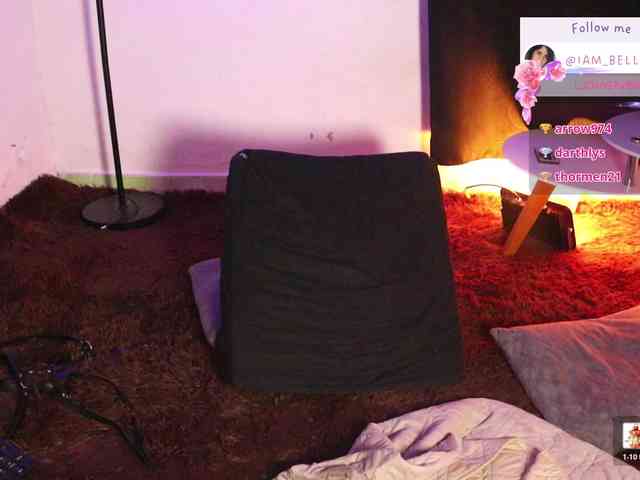 Yourtoybella Live Webcam on BongaCams