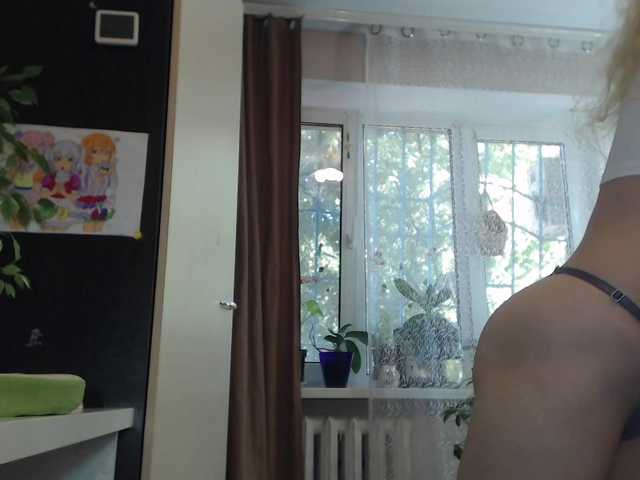 Almaz2023 live cam on BongaCams