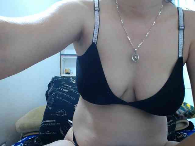 chantal-adams webcam
